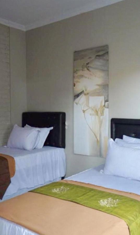 יוגיאקרטה Argya Guesthouse מראה חיצוני תמונה